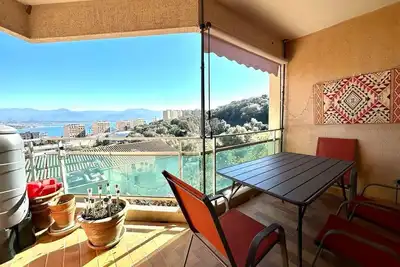 Image de Lumineux T3 dans les hauteurs d'Ajaccio