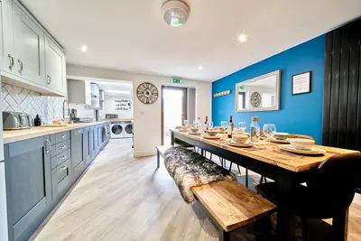 Image de A spacious and modernised Victorian terrace house for larger groups