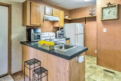 Image de Cozy Gulf Breeze Home, 3 Mi to East Bay!