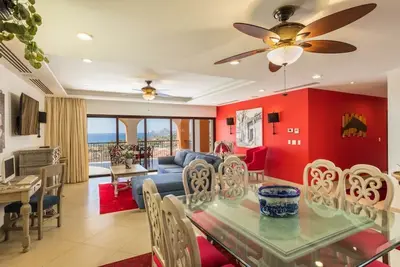 Image de Escape to Cabo: Ocean Views, Pool, Hot Tub and Gym