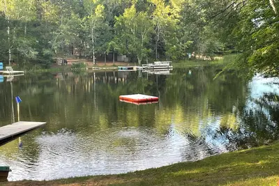 Image de Relax, Swim, Fish, Float, Grill, Play & Have Fun at Golden Sands Getaway!