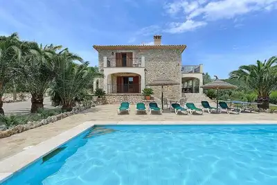Image de Magnificent Country Villa, A/C, Large Floodlit Private Pool & Panoramic Views - 5mins from Pollenca