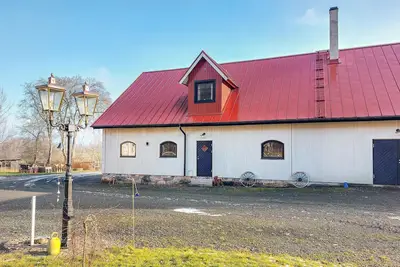 Image de Belle maison Ă Ljungbyhed avec cuisine