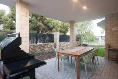 Image de Parkview Coastal Comfort by the National Park