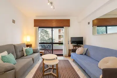 Image de Appartement \"Delvoy\" avec piscine partagée et Wi-Fi