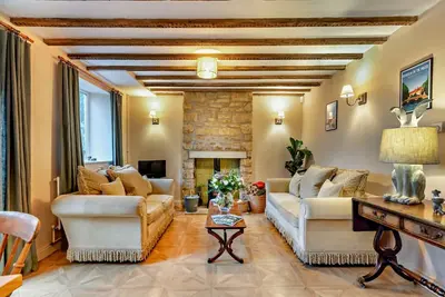Beautifully presented holiday cottage in the Cotswolds - Holly Cottage