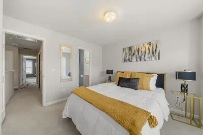 Image de Luxxe du’ Chateau - Luxurious 3 bedroom townhouse located on the edge of Atlanta