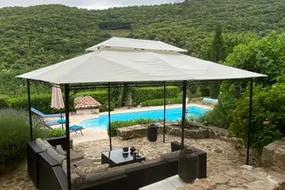 Image de Gîte authentique - Le Mas L'Essenchaou XVIe siècle