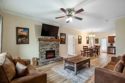 Image de The Shooting Star - Townsend Condo