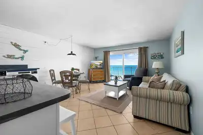 Image de Ocean Views & Family Fun at Summit 909 | Beachfront Condo