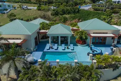 Image de Luxury Caribbean Villa 4 private suites, pool and stunning views