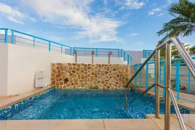 Image de Optimum Oasis - Royal Retreats at Maho Beach Studio