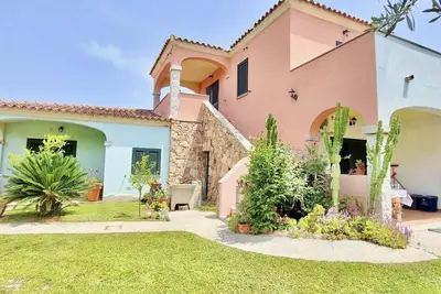 Image de La Padula three-room first-floor apartment with furnished balcony in San Teodoro