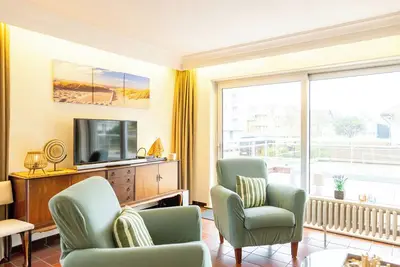Image de Silver Beach X0 - Appartement lumineux de 3 chambres à coucher, à 50m de la plage avec une belle terrasse