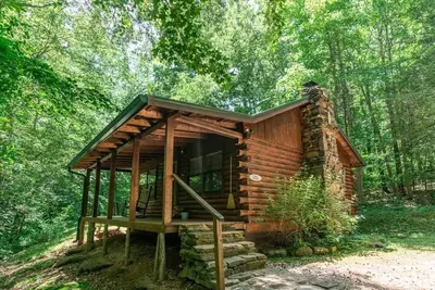 Image de Valley Dream Cabin - A Romantic Couples Cabin w\/ Jacuzzi