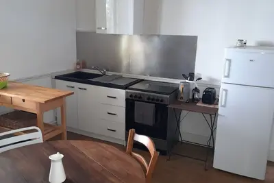 Image de Independent apartment in large villa house