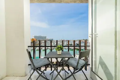 Image de Appartement \"Marina Views\" avec balcon et Wi-Fi