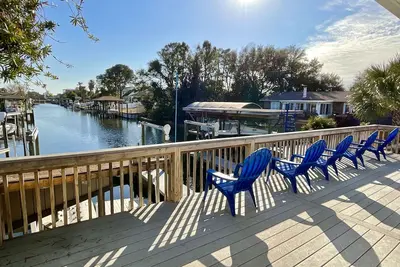 Image de Get to the Gulf! - Pool, Private Dock, Pet Friendly!