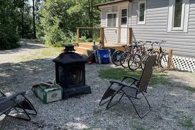 5 cabins from the beach!