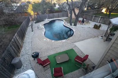Image de Spacious Home with a pool near Sea World, Six Flags & Aquarium