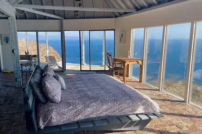 Romantic Ocean Escape w/ 360 Views & Ultimate Privacy