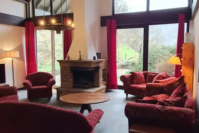 Image de Large vacation home Burgblick