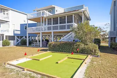 Image de Putt-Putt, Waterfront Sunset View, Close to Beach!