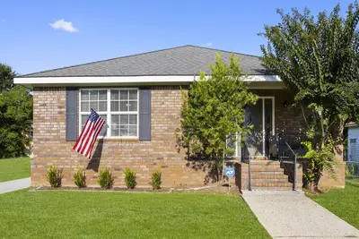 Image de Newly renovated 2br 2ba house