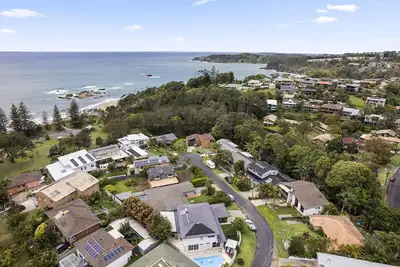 Image de Luxury Home at Korora 300m to the beach