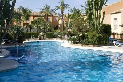 Image de Confort avec piscine, proche des plages à Mijas