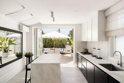 Image de Designer Chic In Heart Of Woollahra Village