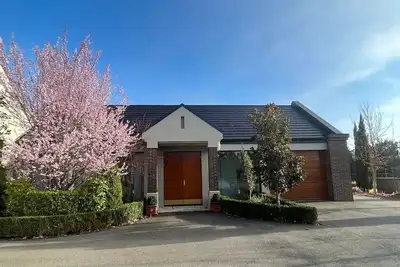 Cosy Country Apartment 8-mins from the City
