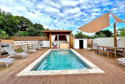 Image de Villa Piscine proche du centre ville et 3km du Lagon de St Pierre