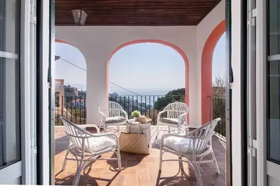 Image de Olga Sea View Apartment-Affitti Brevi Italia