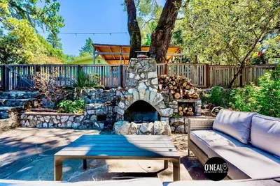 Image de Rustic Mountain Escape in Santa Cruz Mountains