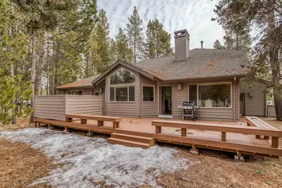 Image de Spacious Great Room, Two King Bedrooms, Private Patio, Hot Tub Near Deschutes!