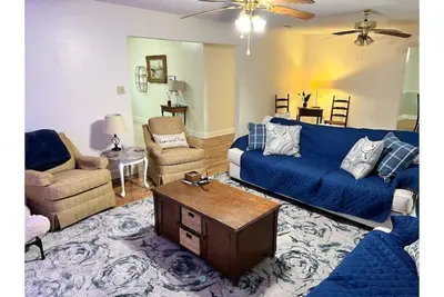 Image de Large, 3 bedroom with boat parking