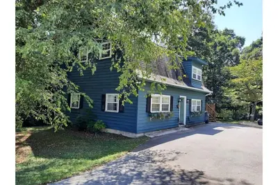 Image de Valentine Cottage on Lookout Mountain/ Entire home