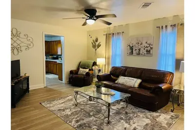 Image de Hello Darling Comfy Cottage-Newly Remodeled
