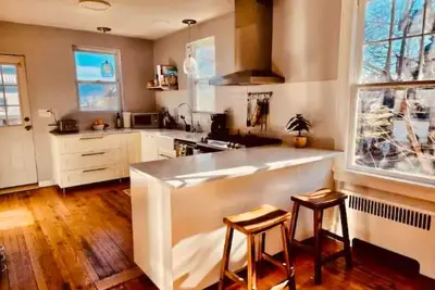 Image de Historic Cottage with View on the Hudson River