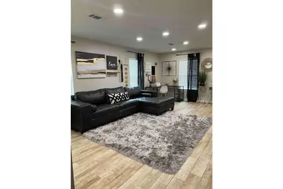 Image de Country-Modern Newly Remodeled 3 bdrm\/2 bath