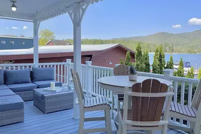 Image de Stellar Lakefront Cottage(#2) - Next to Village! (April-June Single Rentals)
