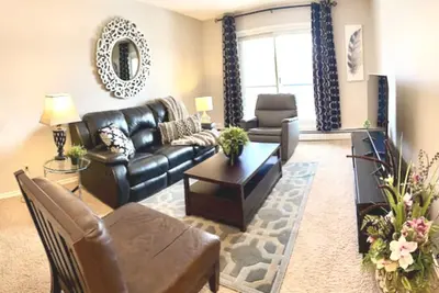 Image de Elegant 1br Suite in Edmonton