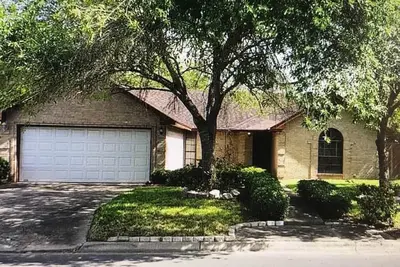 Image de Modern And Fresh House Next To The Sunrise Mall.