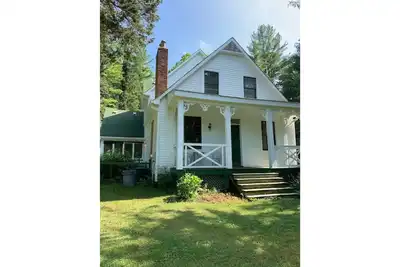Image de Charming 4bdrm Farmhouse