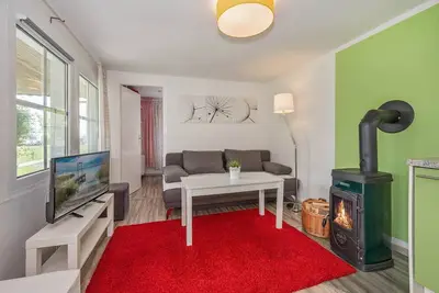 Image de Vacation bungalow for max. 4 persons, cottage-friendly, Wlan, fireplace