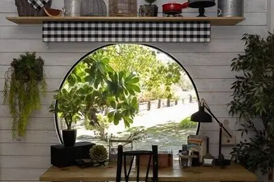 Image de 1 bdr Cabin with ensuite \/ Kitchenette and outdoor deck 🌳 🛖 🏠 🦚 🤠