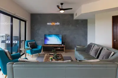 Image de Apartment of 3 bdr w\/ ensuite \/ Pool and easy beach access 🏢 🌞 🌅 🌊