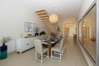 Image de Elegant 4 bdr + 4 bthr Villa 🏡 w\/ Private Pool - near the beach 🌊🏖️