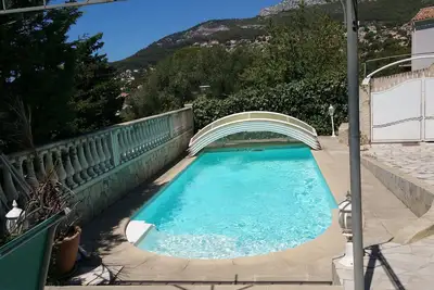 Image de Location saisonnière villa avec piscine